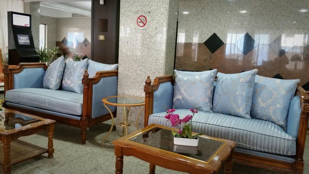 Deebaj Al Khabisi Plaza Aparthotel ดูไบ ภายนอก รูปภาพ