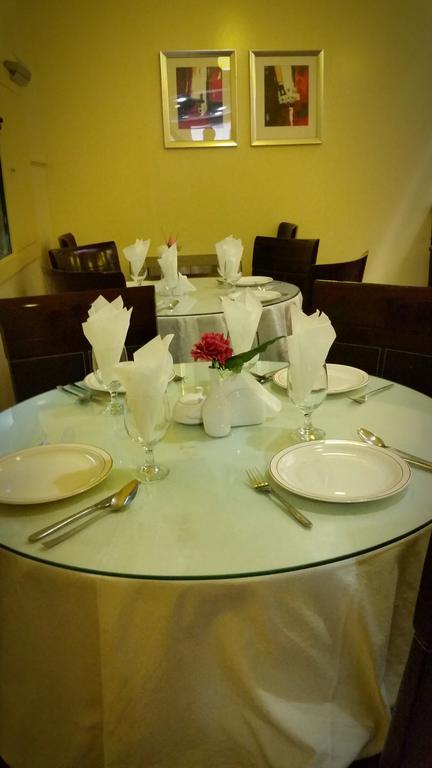 Deebaj Al Khabisi Plaza Aparthotel ดูไบ ภายนอก รูปภาพ