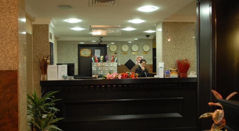 Deebaj Al Khabisi Plaza Aparthotel ดูไบ ภายนอก รูปภาพ