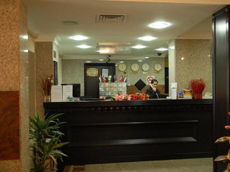 Deebaj Al Khabisi Plaza Aparthotel ดูไบ ภายนอก รูปภาพ