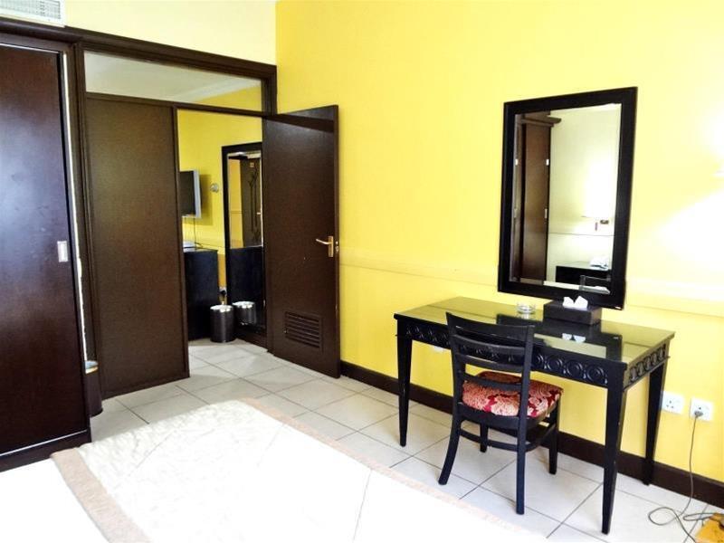 Deebaj Al Khabisi Plaza Aparthotel ดูไบ ภายนอก รูปภาพ